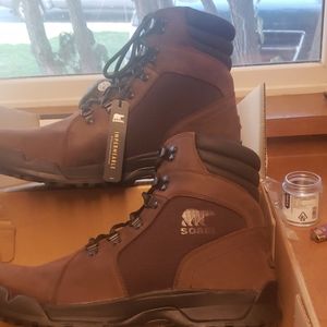 Men's Sorel Boots size 11 Brand New